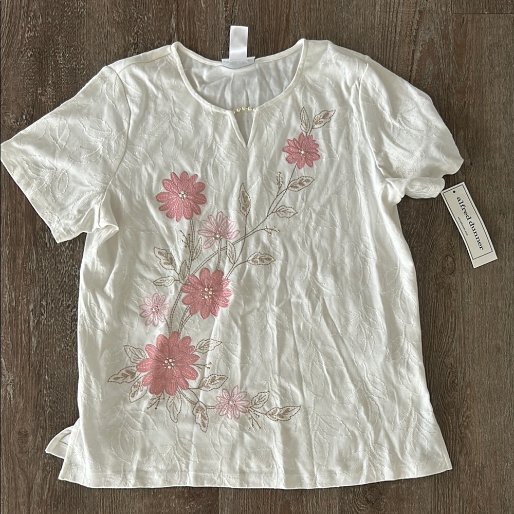Alfred Dunner Floral Embroidered White Top